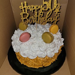 Custom lemon cake